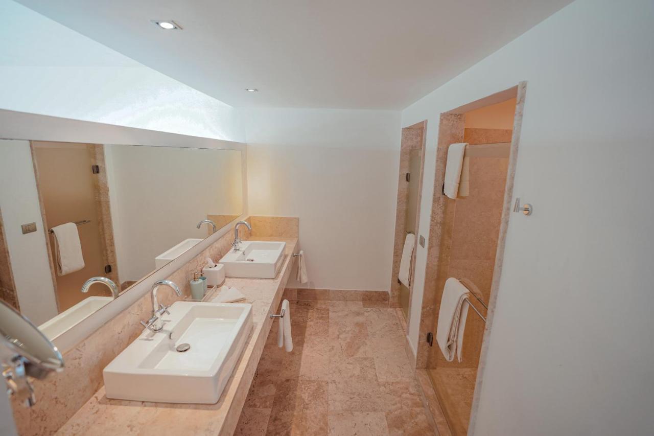 La Amada Condo With Marina View 칸쿤 외부 사진