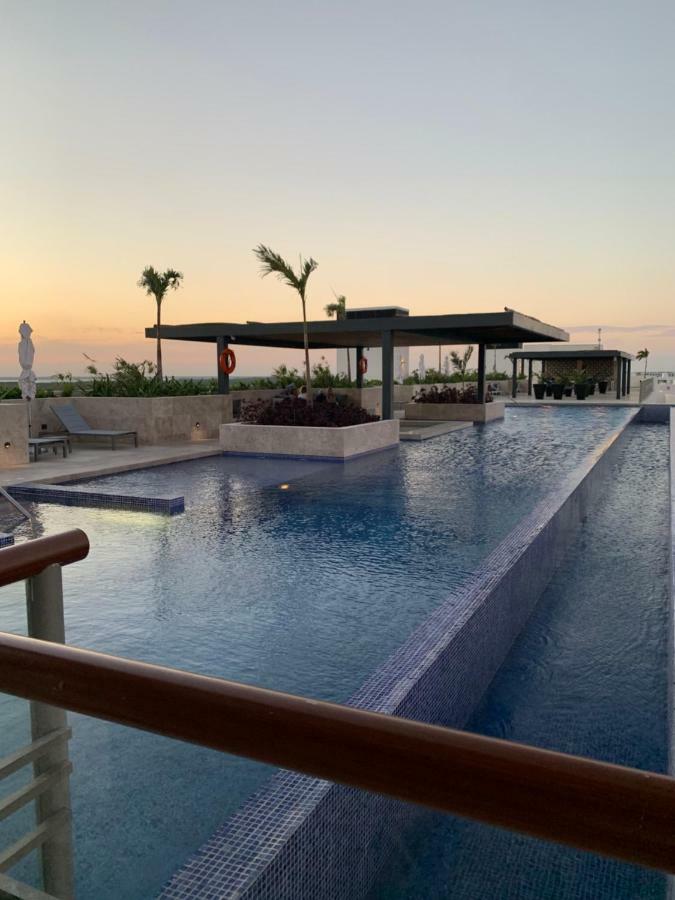 La Amada Condo With Marina View 칸쿤 외부 사진